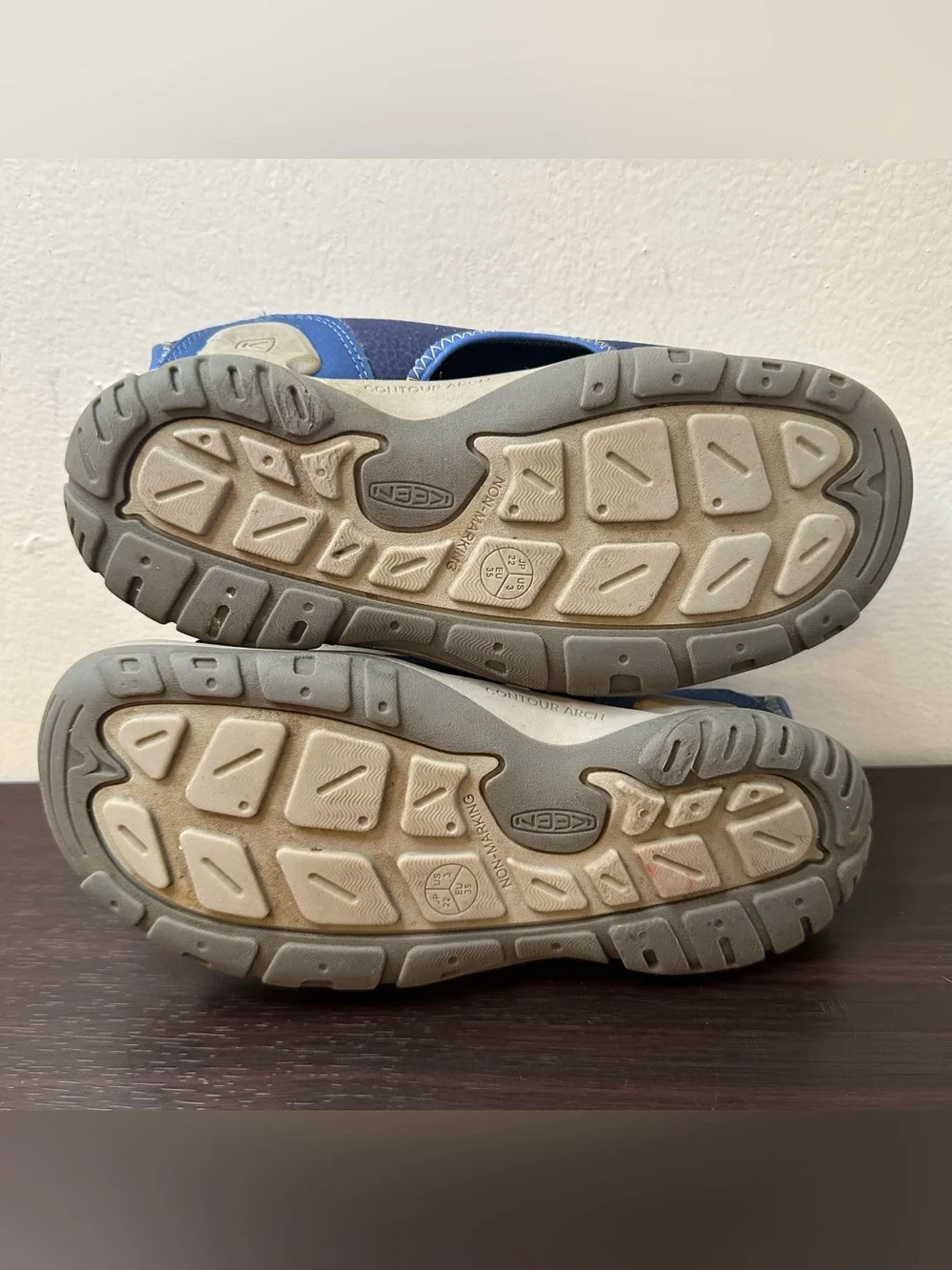 KEEN Knotch River OT Slip-On Sandals Blue Hook & Loop Adjustable Strap US 3 Kids
